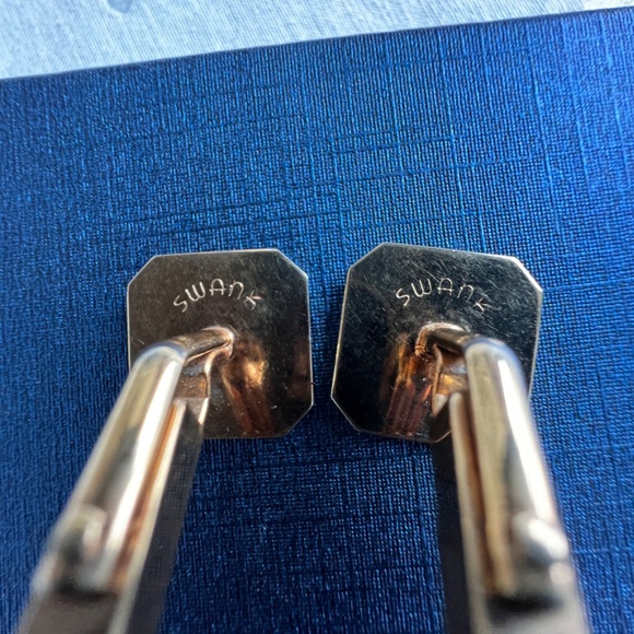 Retro SWANK Gold Tone Cuff Links - Picture 7 of 7